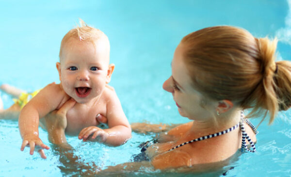 Babyschwimmen 6-12 Monate